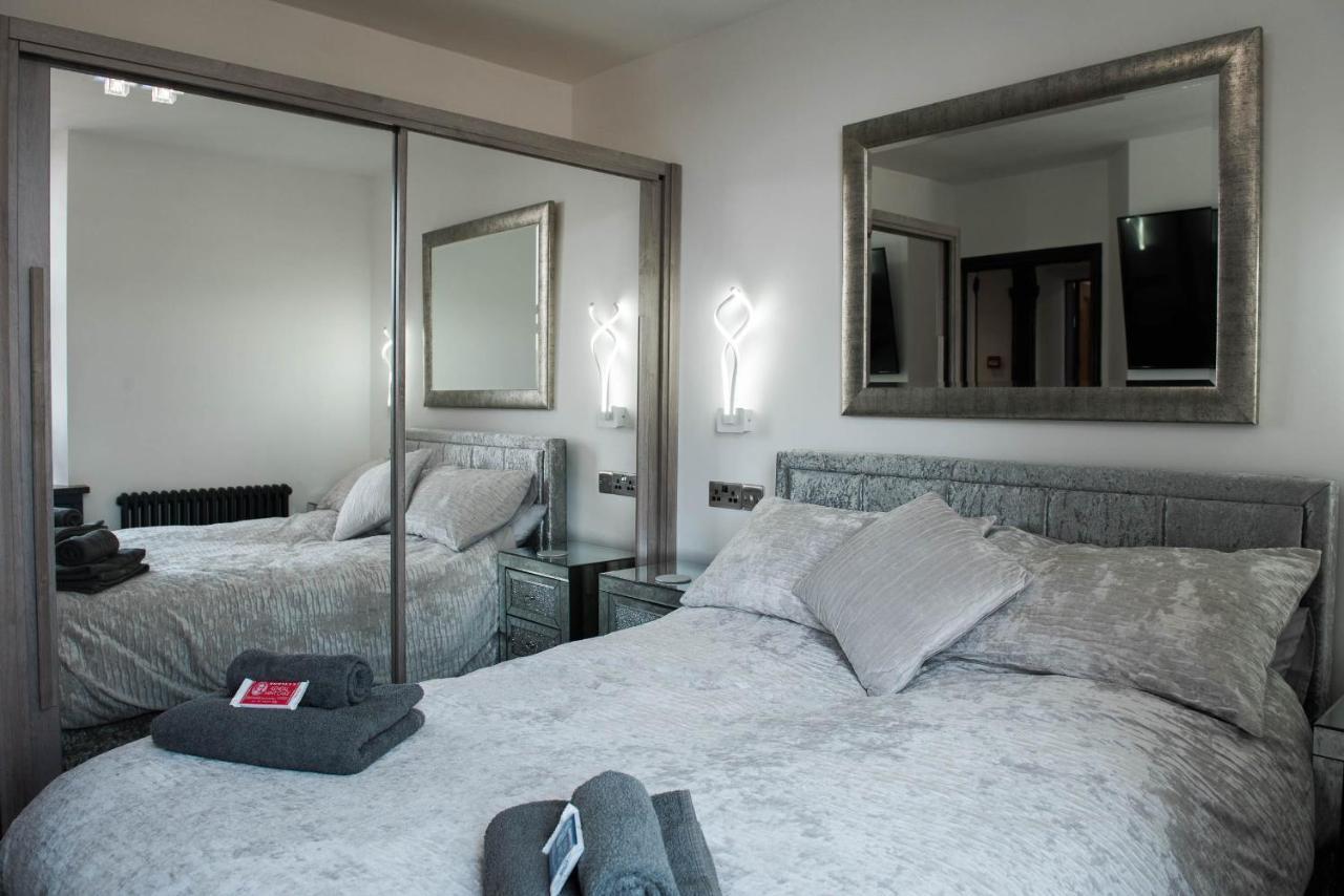 The Arches Apartments Кендал Екстериор снимка